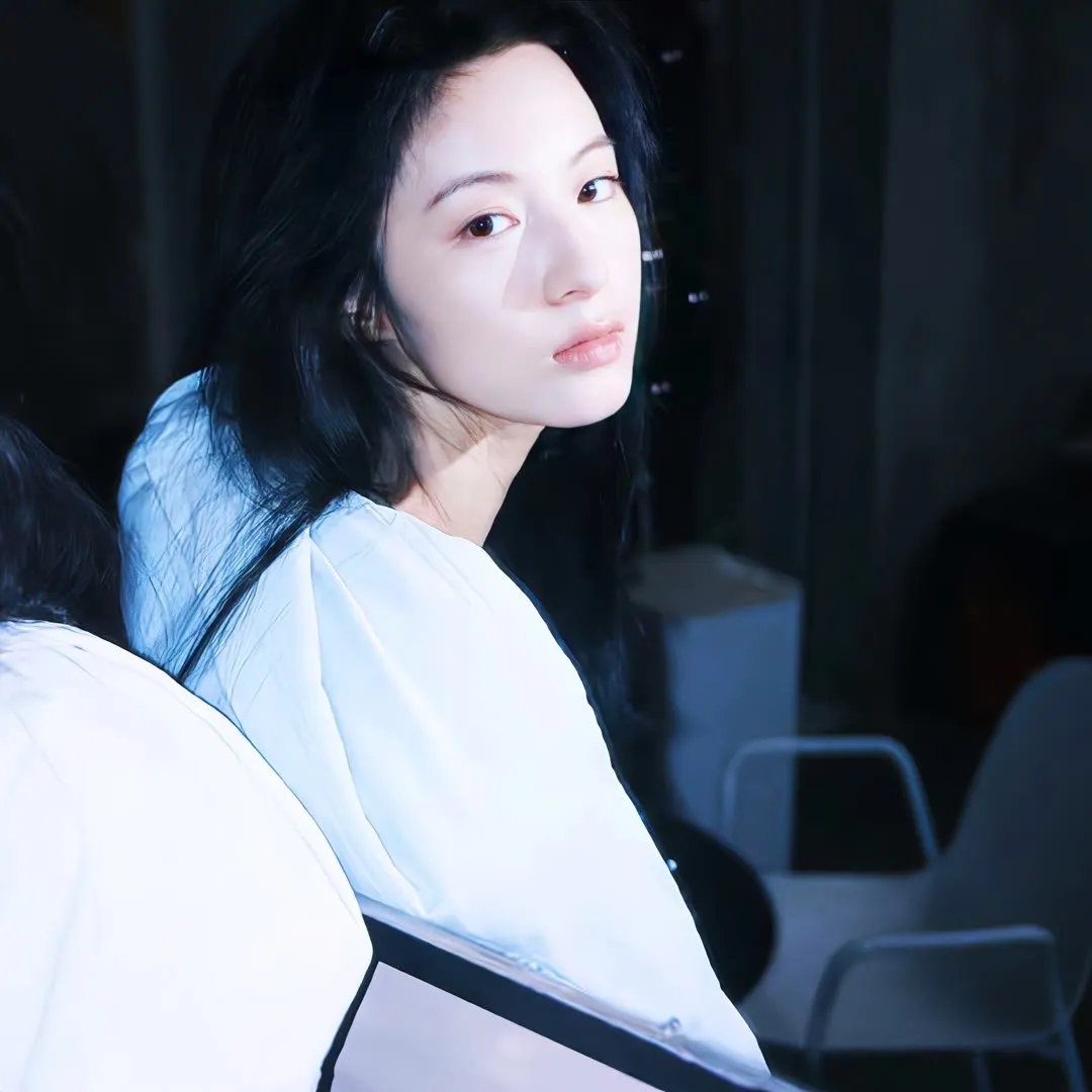 来自普莱恩维尔的女孩